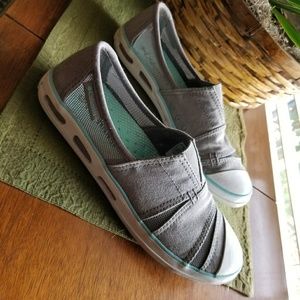 columbia boardwalk sneakers